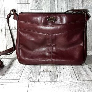 Vintage Aigner purse in EUC